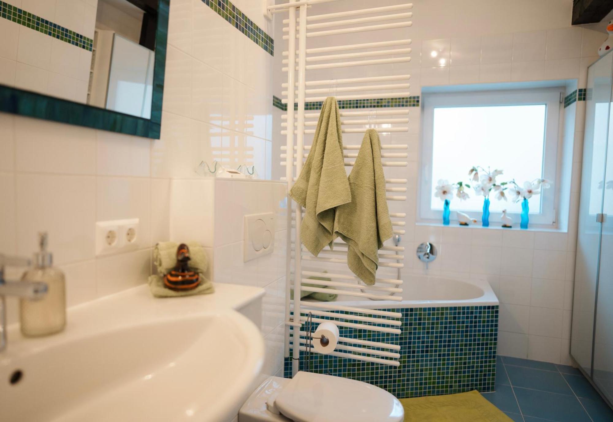 Schwalbennest Velden Apartment Velden am Woerthersee Ngoại thất bức ảnh